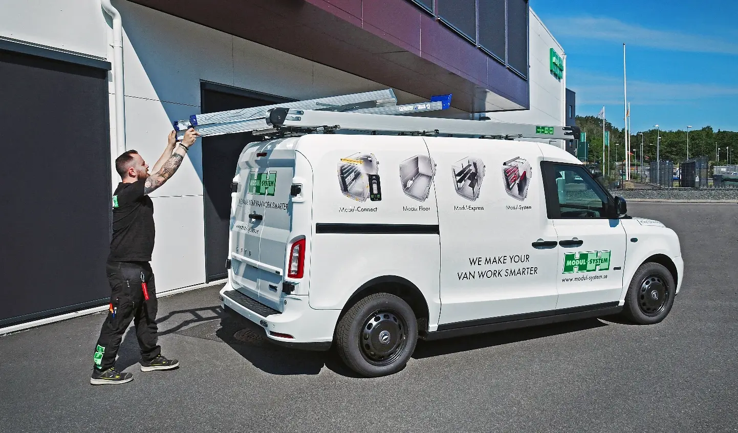 LEVC_VN5_Molndal_5-modul-roof2x